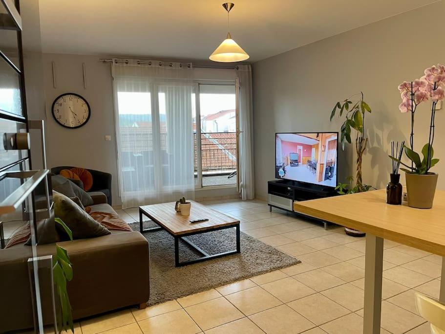 L'Ideal Cosy-Wifi-Netflix Et Garage Vienne  Bagian luar foto